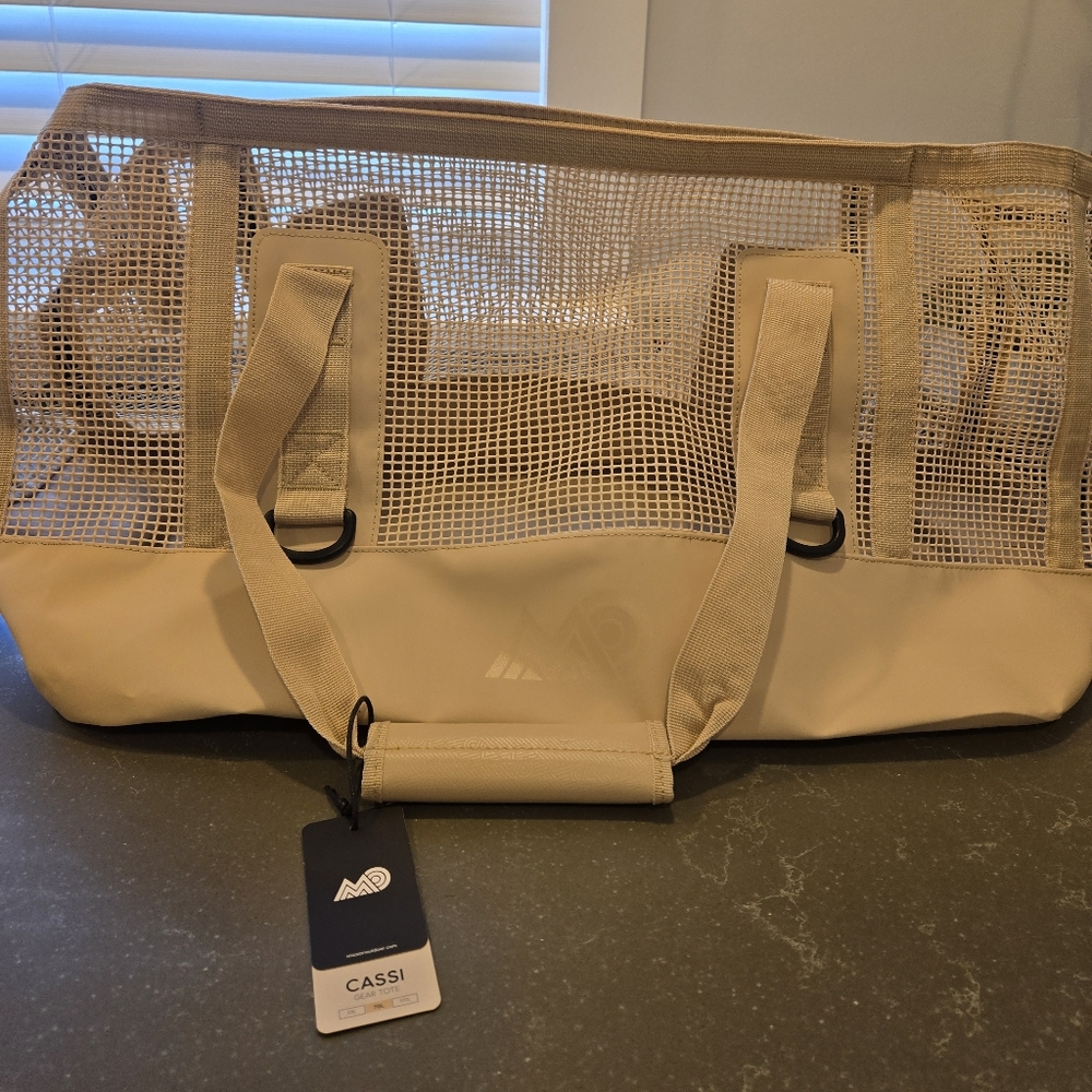 Heavy duty gear tote.